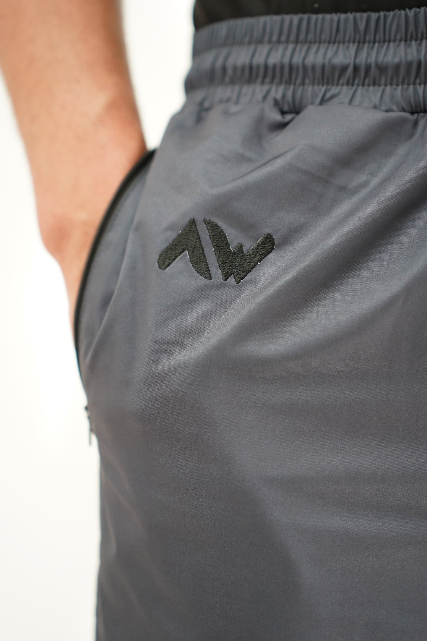 Badeshorts AW 03 – Bedeckt die Awra