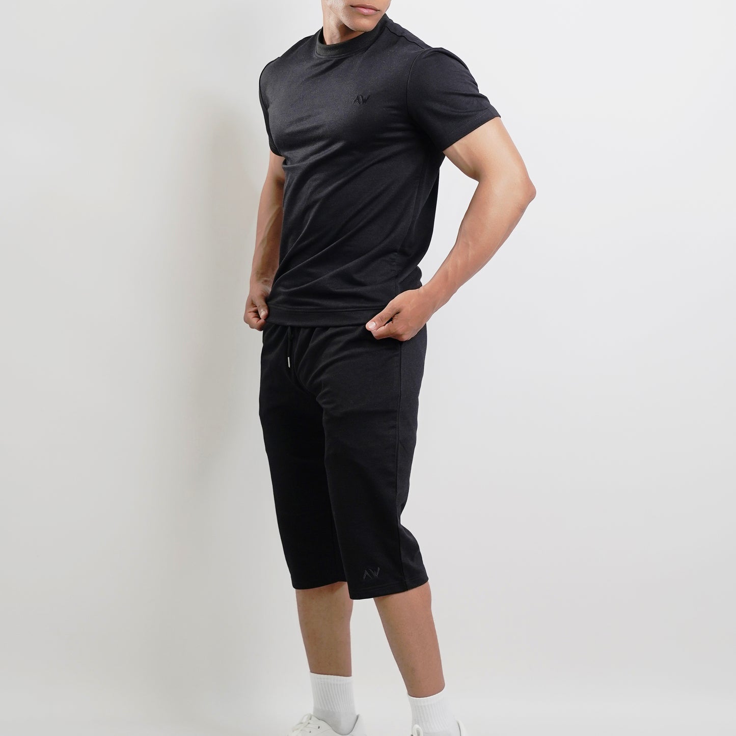 Ensemble t-shirt et bermuda qui cache la awra, short long